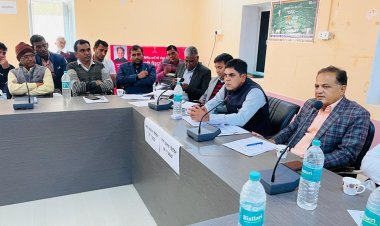 विकास कार्यों को लेकर प्रधान कस्वां की अध्यक्षता में समीक्षात्मक बैठक