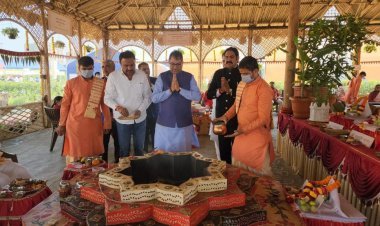 प्रमुख स्वामी जी महाराज ने पूरी दुनिया में 45 वर्षों में 1100 सनातन हिंदू मंदिरों का निर्माण करवाया, धर्म, संस्कृति, अध्यात्म, इतिहास और विरासत का पथ प्रदर्शन किया: डॉ. पूनियां