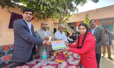 राजकीय उच्च माध्यमिक विद्यालय खारिया में समाजोपयोगी उत्पादक कार्य शिविर  का हुआ समापन