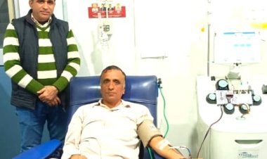 डॉ भड़िया ने जरुरतमंद के लिए 42वीं बार किया रक्तदान