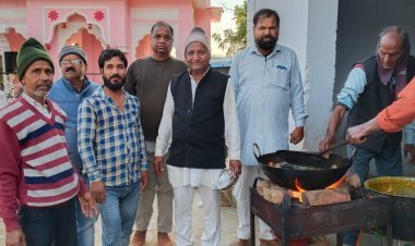 हरजनपुरा स्थित भैरूजी महाराज मन्दिर में पौषबड़ा का हुआ आयोजन