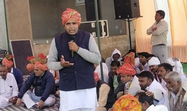 मेले और भंडारे भाईचारे के मूल मंत्र है  - बस्तीराम यादव