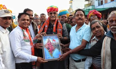 केंद्रीय जल शक्ति मंत्री का भव्य किया स्वागत 