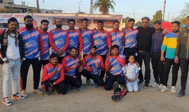 शाहपुरा में एसपीएल -3 डे नाईट टेनिस बाॅल क्रिकेट प्रतियोगिता