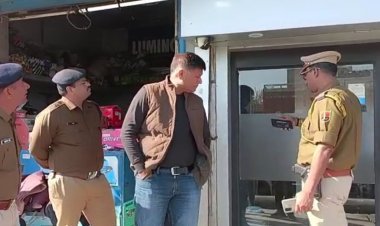 एटीएम मशीन को काटकर ले गए साढ़े पंद्रह लाख रुपए