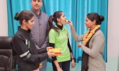 भानीपुरा एईएन कार्यालय के 1073 कनेक्शनों का 4.40 करोड़ बकाया बिजली का बिल, डिस्कॉम के एईएन बोले सभी को नोटिस दे चुके है अब कटेगा इनका कनेक्शन, बकाया वसूली की टीम की गठित