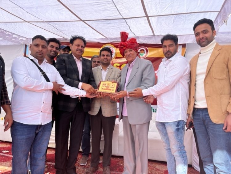 जेपीएल प्रतियोगिता का पूजा अर्चना के साथ उदघाटन किया