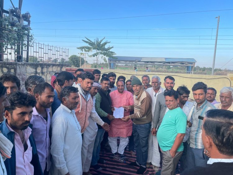 परसनेऊ में चल रहे 2 दिनों से विद्युत समस्या को लेकर धरना समाप्त