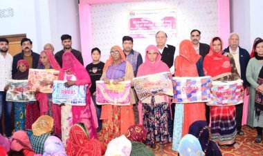 200 महिलाओं को उपलब्ध करवाये कंबल 