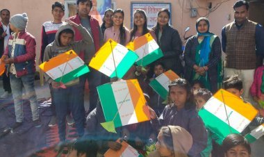 दिव्यांग बच्चों के बीच मनाया पतंगोत्सव व मकर संक्रांति कार्यक्रम