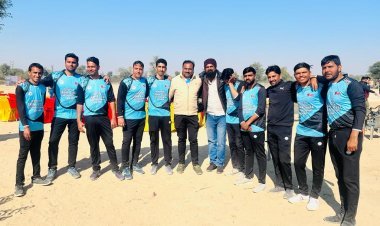 जिला स्तरीय पारीक प्रीमियर लीग प्रथम क्रिकेट प्रतियोगिता के चौथे दिन खिलाड़ियों ने जीत के लिए दिखाया दमखम