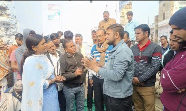 ग्राम वासियों ने बिजली की कटौती से परेशान होकर लगाया जाम 