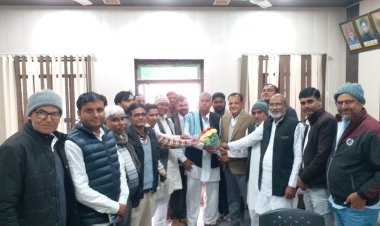 ब्लॉक अध्यक्ष व नगर अध्यक्ष का किया स्वागत