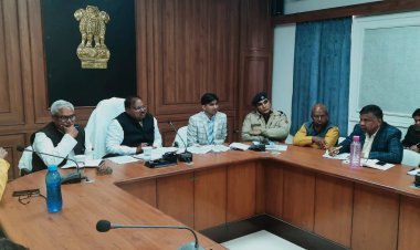 सफाई कर्मचारियों की पदोन्नति की समस्या का जल्द समाधान कर आयोग को अवगत करावें  - राज्य सफाई कर्मचारी आयोग सदस्य सत्यनारायण भूमल्या