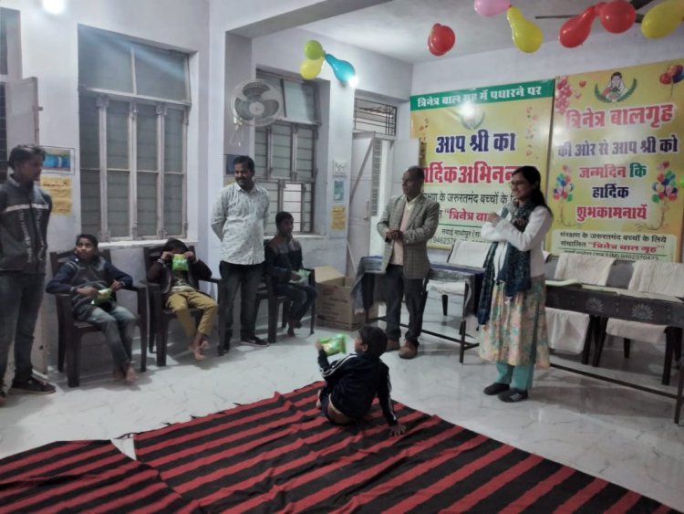 श्वेता गुप्ता सचिव जिला विधिक सेवा प्राधिकरण द्वारा त्रिनेत्र बालगृह का निरीक्षण   कर व्यवस्थाओं का लिया जायजा ।