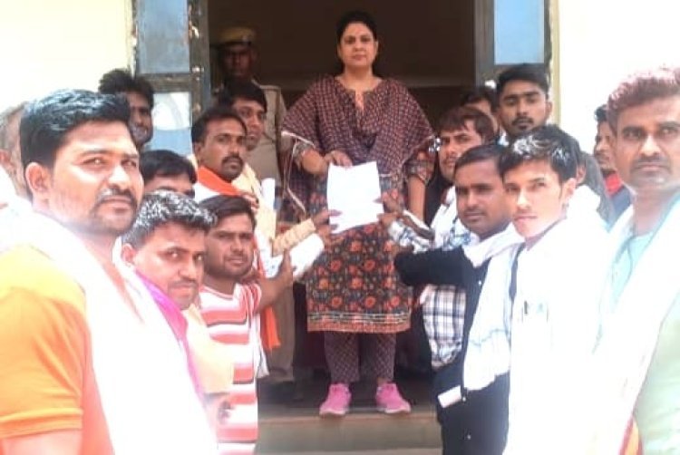 मनरेगा में 50-50% महिला व पुरुष मेट नियोजित करने की मांग