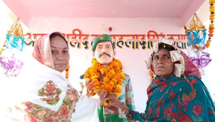देश के लिए प्राण न्योछावर करने वाले जवान देश की शान,सैनिक की मूर्ति का हुआ अनावरण