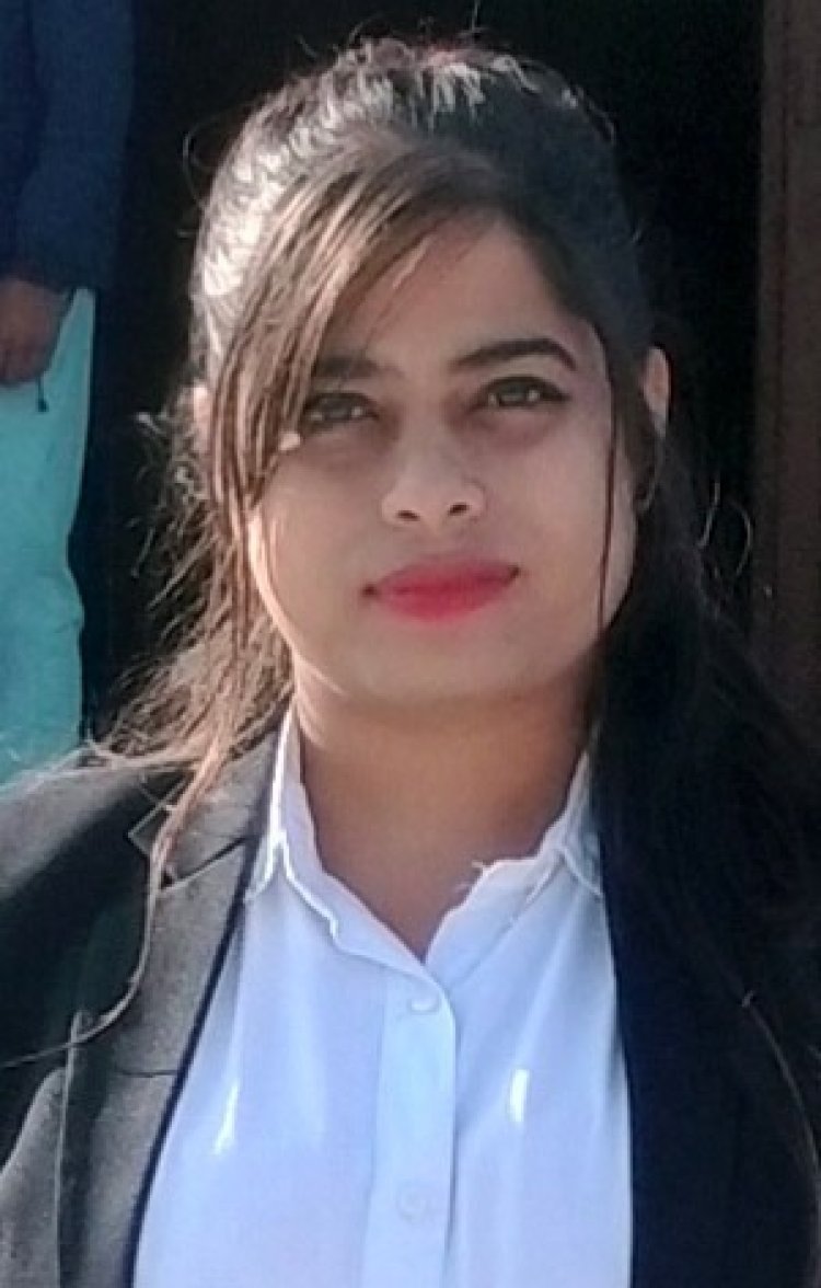 चोबदार बनी ओथ कमिश्नर