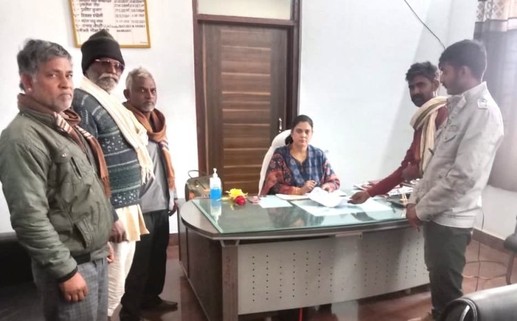 पैंथर द्वारा आए दिन किए जा रहे मवेशियों के शिकार से ग्रामीण खौफ़जदा