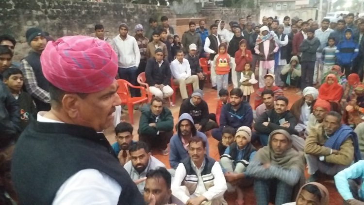 विधायक बुड़ानिया ने चौपाल में सुनी जन समस्याएं