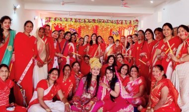 विजयवर्गीय महिला मंडल ने मनाया फागोत्सव , फूल-गुलाल से  खेली ठाकुर जी संग होली