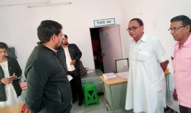 भानीपुरा तहसील कार्यालय का निरीक्षण कर दिए आवश्यक दिशा निर्देश