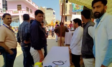 मेला प्रभारी आरसीएचओ डॉ राजीव ढाका ने किया मेला बूथों का निरीक्षण