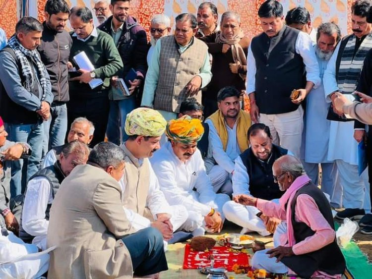 नौगांवा कृषि महाविद्यालय भवन का शिलान्यास