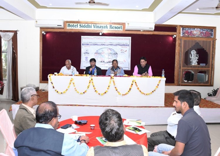 बाल संरक्षण, बाल अधिकारों के प्रति आमजन को करें जागरूक