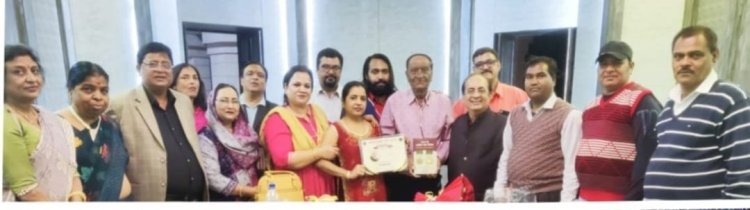 विश्व संगीत दिवस और राष्ट्रीय महिला दिवस पर इंडिया इंटरनेशनल म्यूजिक लवर्स सोसाइटी ने नए पुराने गीतों से दी स्वरांजलि