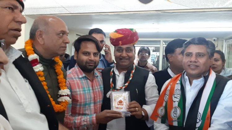 प्रधानमंत्री झूठ बोलकर सेकते हैं राजनीतिक रोटियां: गोविन्द डोटासरा