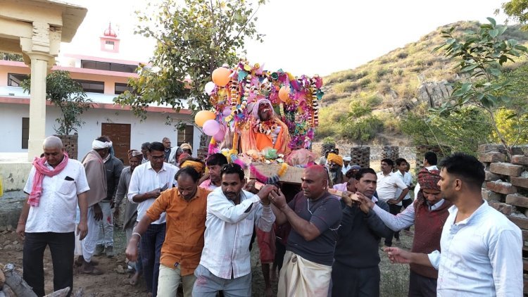 105 year old Hanuman Das Maharaj passed away