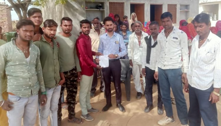 पेयजल की समस्या को लेकर सौंपा ज्ञापन