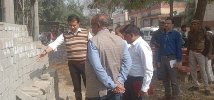 जिला कलक्टर ने किया विभिन्न निर्माण कार्यो का निरीक्षण