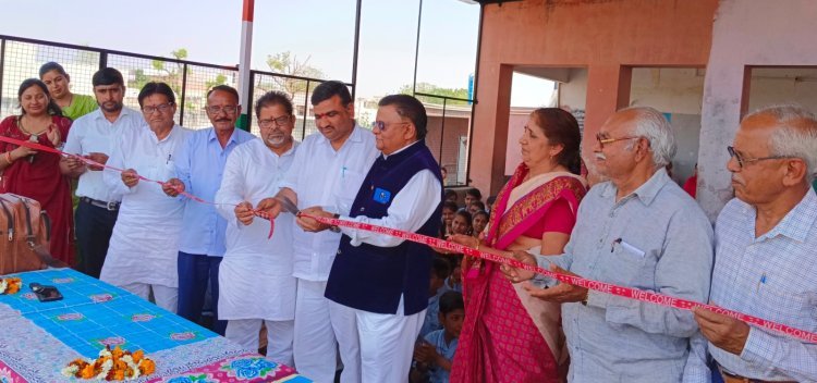 स्कूलों के विकास कार्य करवाने से संवरता है देश का भविष्य: भामाशाह खिची