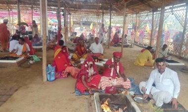 श्री महालक्ष्मी यज्ञ में डाली सवा तीन लाख आहुतियां