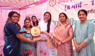 समाज को दिशा देने के साथ भावी पीढ़ी की बुनियाद तय करती हैं महिलाएं :जिला प्रमुख