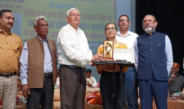 सर्व समाज प्रतिभा सम्मान समारोह का आयोजन करना एक अच्छा कदम है- शर्मा