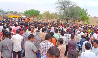 सैंकड़ों वाहन चालक परेशान, करोड़ों का हो रहा नुकसान...