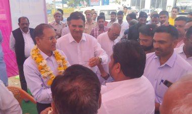 नीमकाथाना को जिला बनाए जाने पर कैबिनेट मंत्री रामेश्वर डूडी का आभार जताया