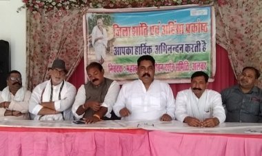 आजादी के नायकों के विचार जन जन तक पहुंचाएं - शर्मा