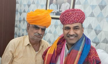 पूर्व विधायक झाबर सिंह खर्रा ने नवनिर्वाचित प्रदेशाध्यक्ष सीपी जोशी से की मुलाक़ात 