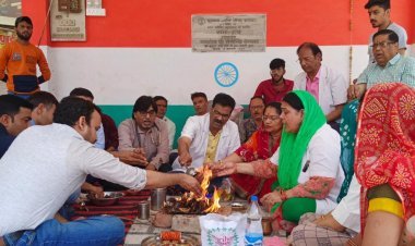 आर टी एच के विरोध में चिकित्सकों ने किया सद्बुद्धि यज्ञ