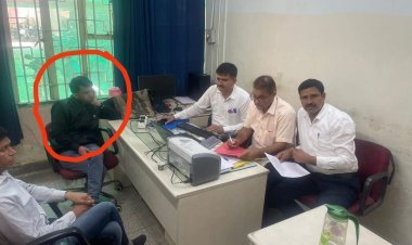 जयपुर में केन्द्र सरकार के कार्यालय क्षेत्रीय भविष्य निधि आयुक्त के सामाजिक सुरक्षा सहायक 6 हजार रुपये रिश्वत लेते रंगे हाथों गिरफ्तार