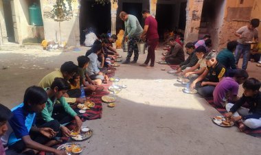 माता मंदिर में हवन यज्ञ कर विश्व शांति की मंगल कामना की