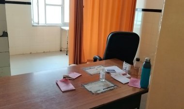 निजी चिकित्सको के साथ सरकारी चिकित्सक भी रहे अवकाश पर