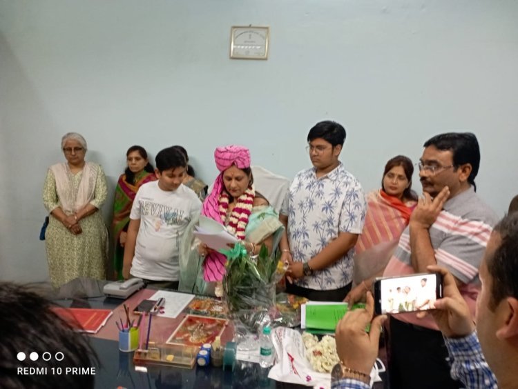 जिला उपभोक्ता विवाद प्रतितोष आयोग के अध्यक्ष पद पर किया पद ग्रहण
