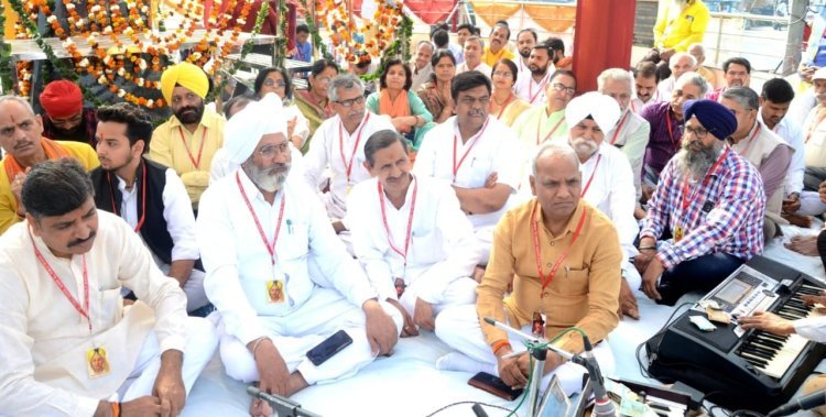 शहीद भगतसिंह, राजगुरु और सुखदेव का बलिदान दिवस समारोह मनाया