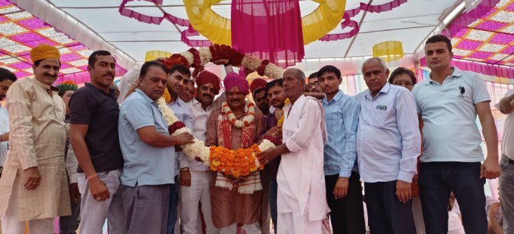 सौंथली के ग्रामीणों ने किया विधायक डाॅ. शर्मा का अभिनंदन