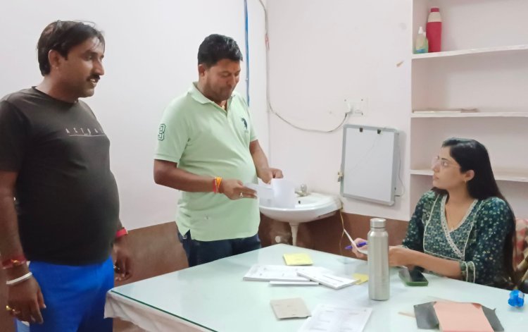 अस्पताल में कटी मात्र 3 सौ पर्ची, 7 सौ मरीज आये कम